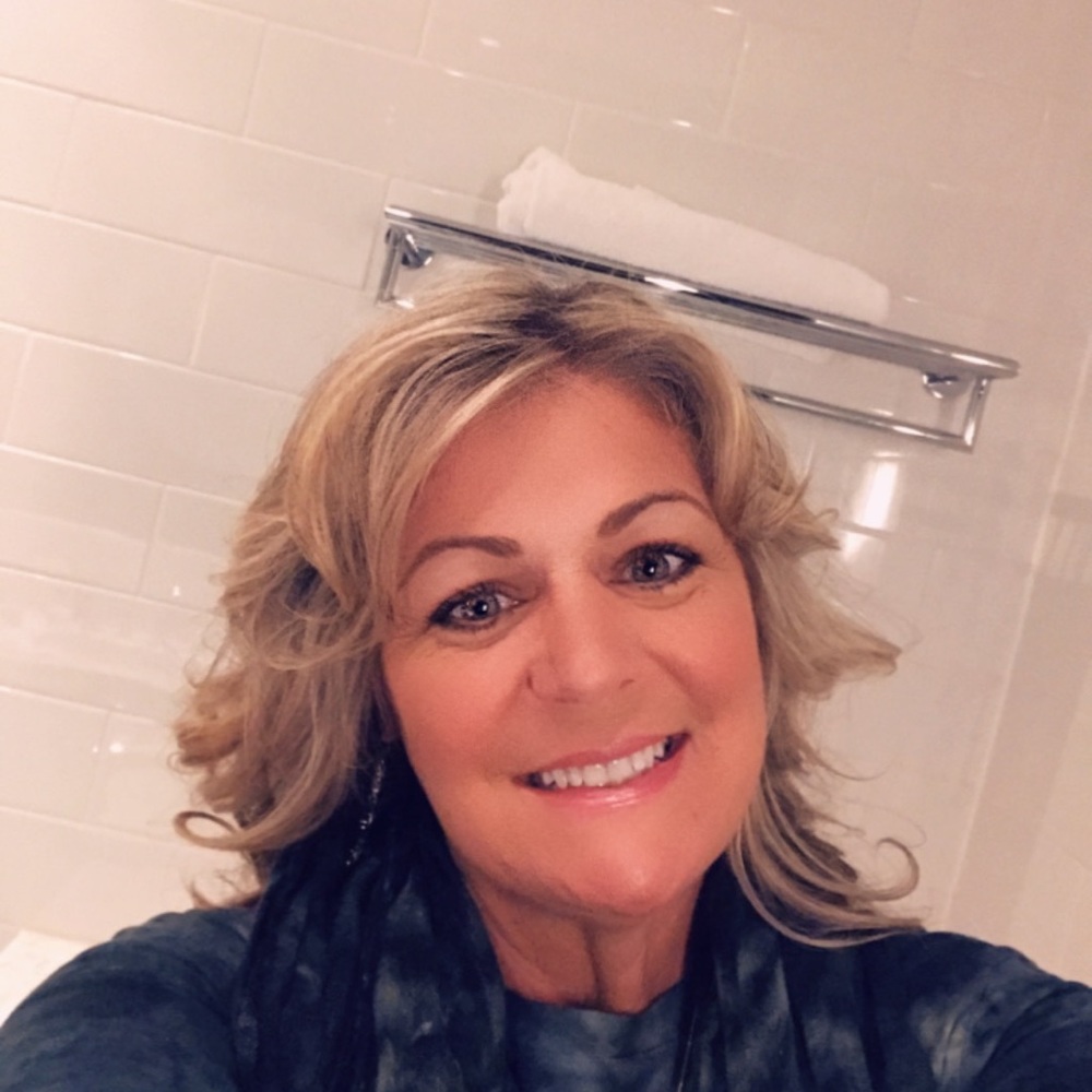 Meet your Posher, Lynn